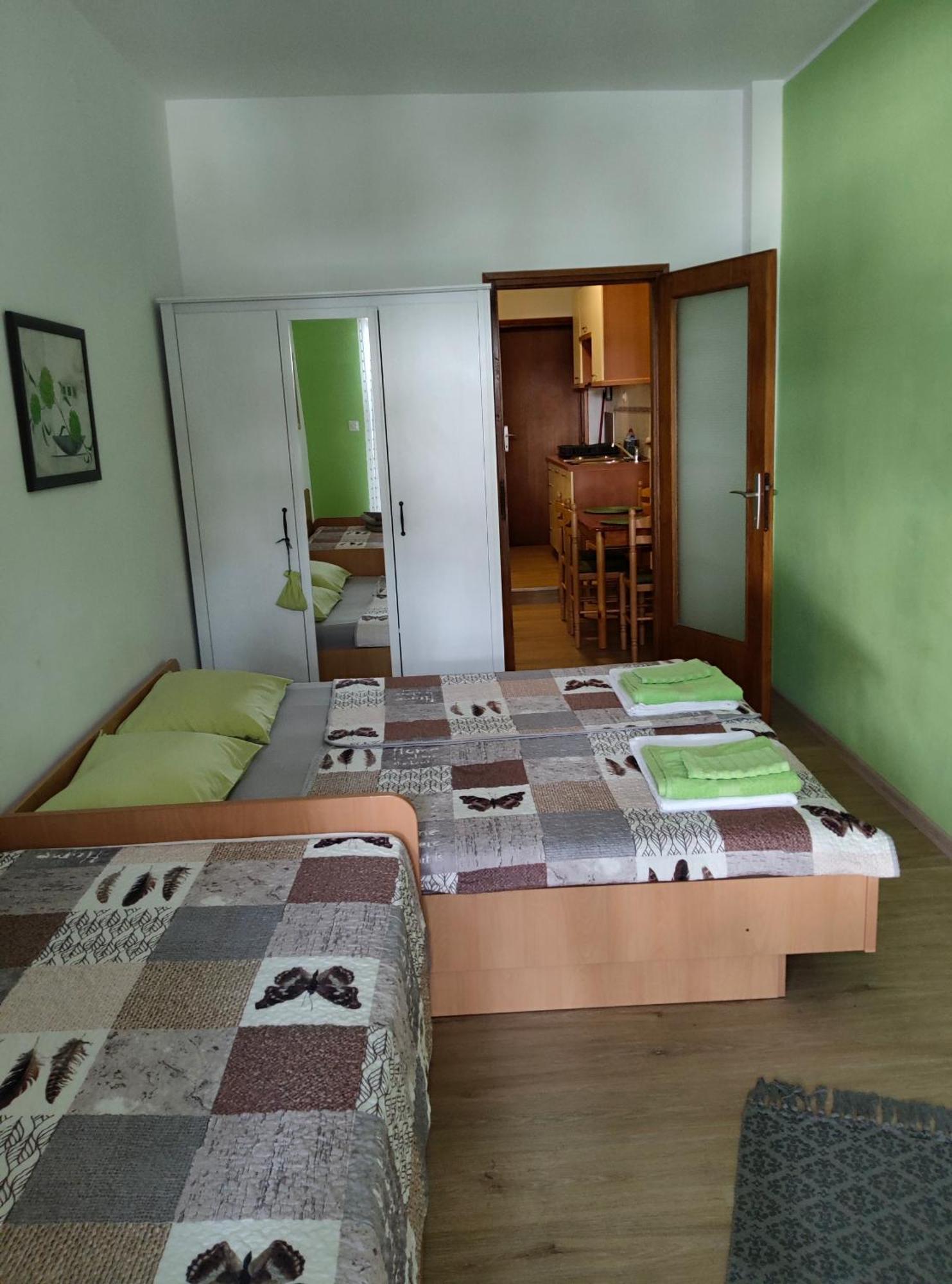 Apartmani Dea Jadranovo Exterior foto